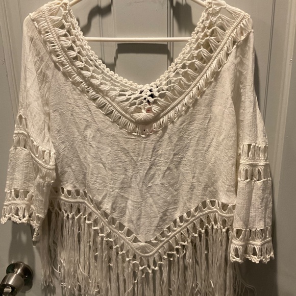 Beach cover up - Picture 4 of 5